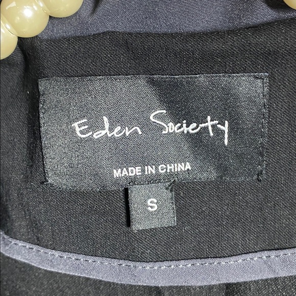 EDEN SOCIETY Holly Contrast Hood Cargo Jacket - Picture 5 of 6